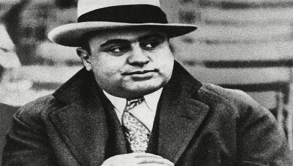 Ông trùm Al Capone. 