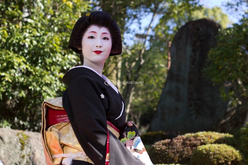 Nghệ thuật Geisha Nhật Bản: Bán nghệ không bán thân