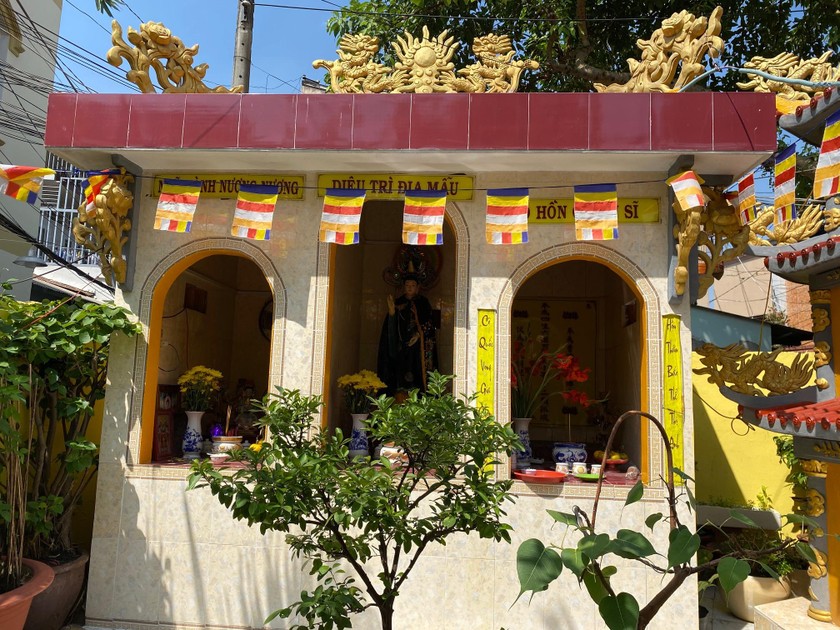 Miếu thờ nghĩa sĩ mới được xây dựng lại tại Bửu Hưng Tự.