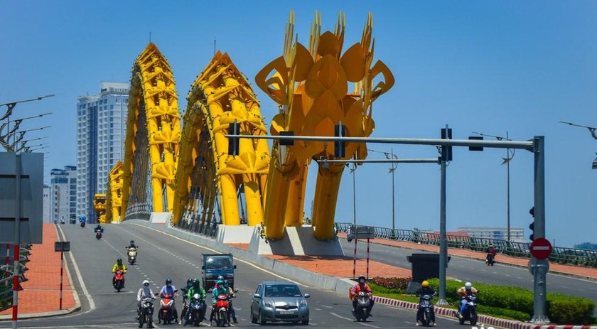 Cầu Rồng - cây cầu biểu tượng Khát vọng Rồng Tiên của Thành phố đáng sống (ảnh Báo Đà Nẵng). 