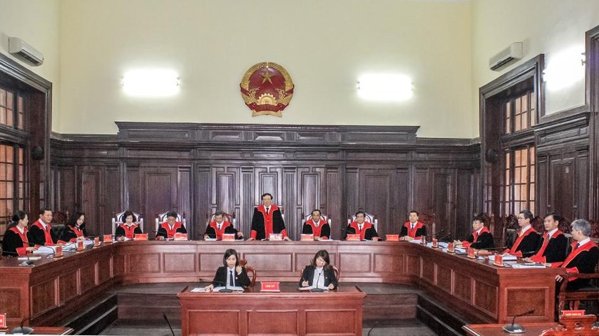 Một phiên họp của Hội đồng Thẩm phán TANDTC. 
