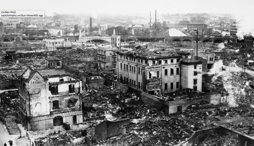 Trận động đất Kanto tàn phá Tokyo năm 1923. 