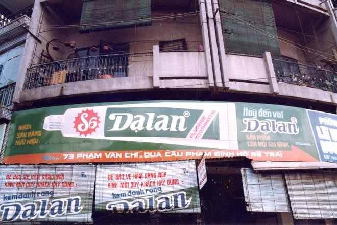 Quảng cáo kem đánh răng Dạ Lan từng một thời thống lĩnh thị trường.