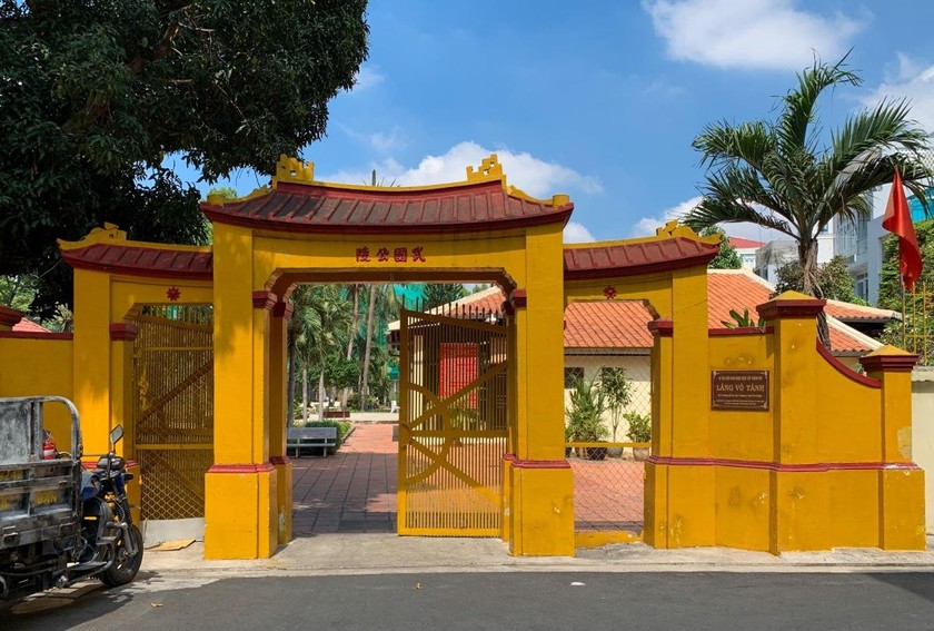 Cổng vào Khu Lăng mộ Võ Tánh ngày nay tại quận Phú Nhuận, TP HCM. 