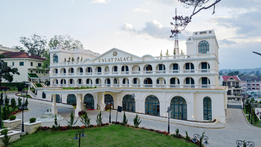 Được xây dựng cách đây tròn 100 năm, Dalat Palace vẫn giữ nguyên giá trị đến ngày nay.