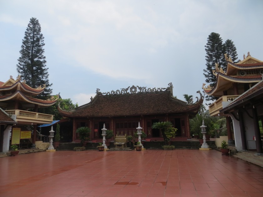 Ngôi đền thiêng thờ Thủy Tổ Quốc Mẫu nước Việt
