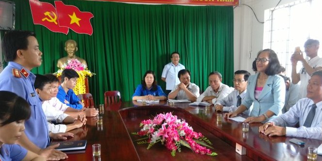 Buổi xin lỗi bà Bích của Viện KSND huyện Tân Phú