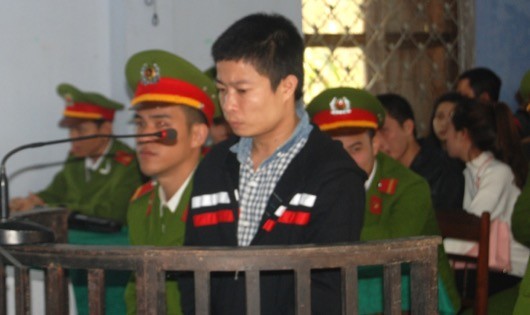 Bị cáo Hoàng Văn Minh tại phiên tòa xét xử