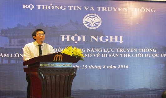 Đoàn Công Huynh – Vụ trưởng Vụ thông tin cơ sở (Bộ Thông tin và Truyền thông), phát biểu tại hội nghị