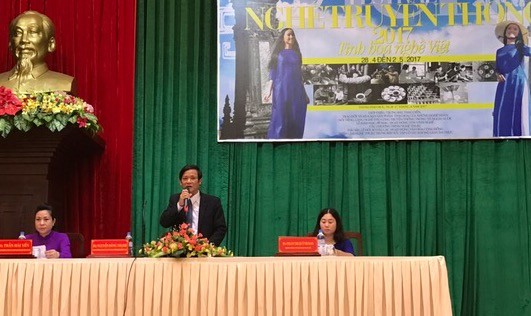 Ông Nguyễn Đăng Thạnh, Phó chủ tịch Thường trực UBND TP.Huế giới thiệu về Festival Nghề Truyền thống Huế 2017.