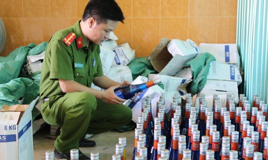 Thừa Thiên Huế: Phát hiện số lượng lớn hàng nhập lậu