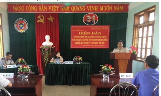 Ông Phan Nhật Việt, Bí thư Chi bộ phát biểu khai mạc diễn đàn.