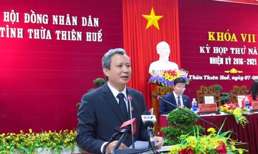 Ông Lê Trường Lưu, UVTW Đảng, Bí thư Tỉnh uỷ, Chủ tịch HĐND tỉnh Thừa Thiên Huế phát biểu khai mạc kỳ họp 