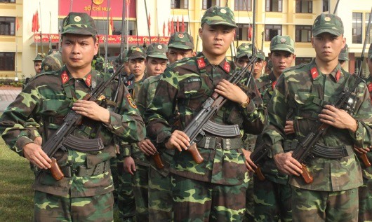 Lực lượng vũ trang tỉnh Thừa Thiên Huế tổ chức lễ ra quân huấn luyện năm 2018 tại 11 điểm.