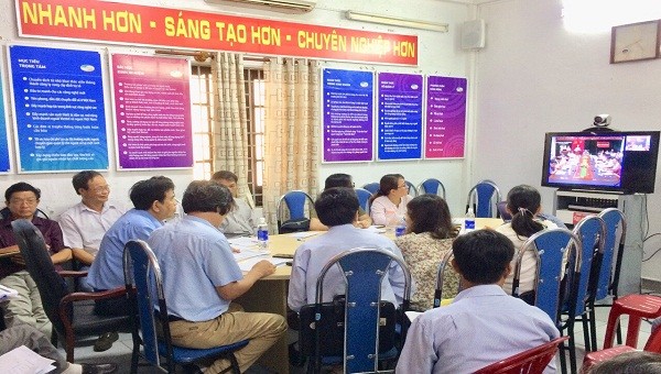 Hội nghị triển khai tại điểm cầu Trung tâm Y tế huyện Phú Lộc