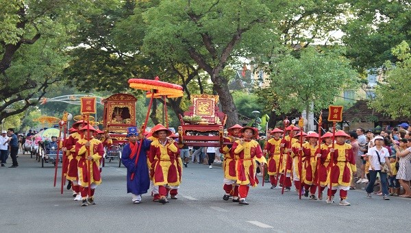 Lễ Rước tại Festival nghề truyền thống Huế 2019
