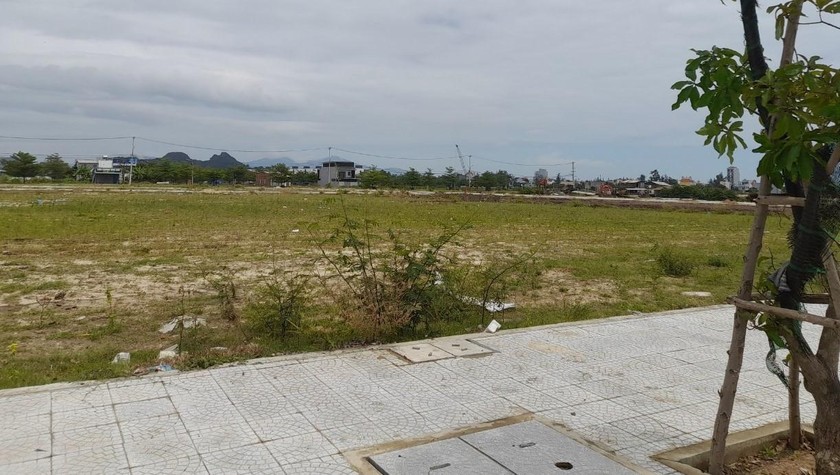 Chủ tịch tỉnh Quảng Ngãi chỉ đạo công tác đấu giá quyền sử dụng đất đối với các dự án trên địa bàn
