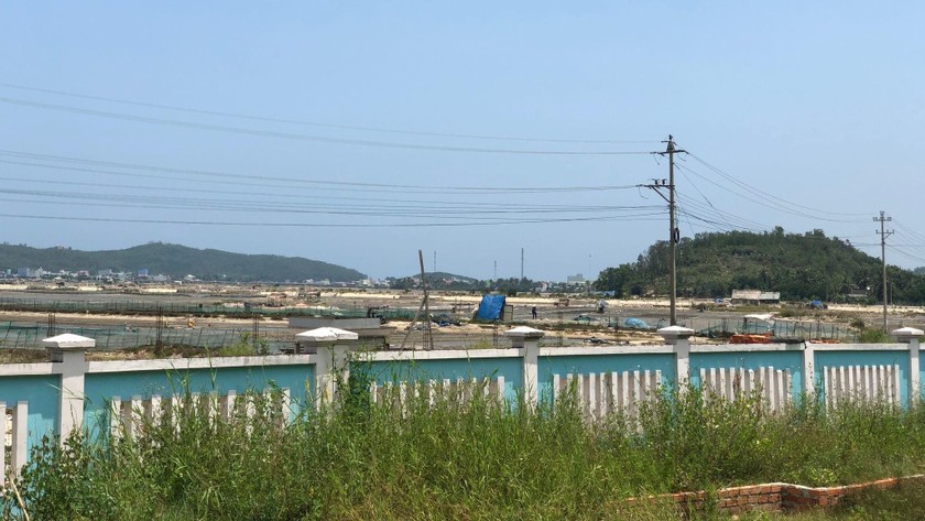 Tỉnh Quảng Ngãi ban hành quyết định thu hồi 5700 m² đất của nhà máy muối Sa Huỳnh.
