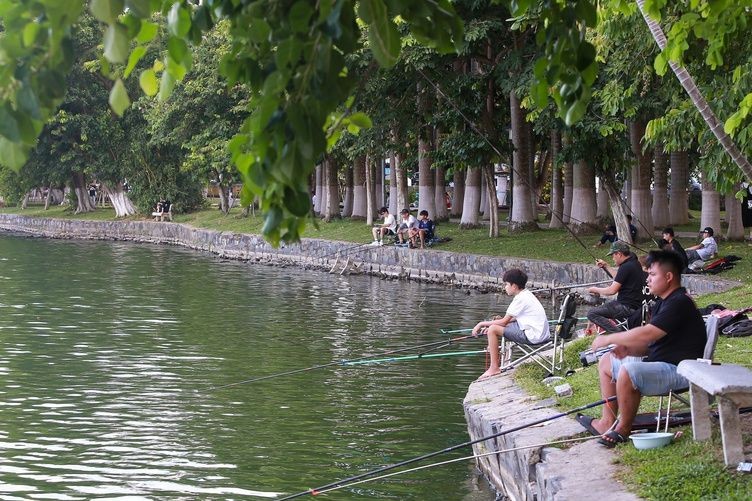 Đà Nẵng tìm được nơi đổ cho hơn 100.00m3 bùn nạo vét lòng hồ công viên 29/3.
