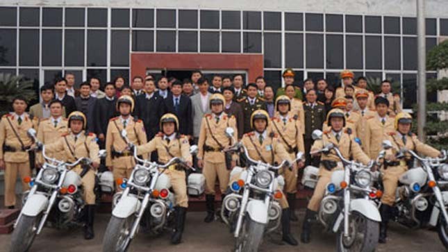 Hà Nội tăng cường CSGT để bảo đảm trật tự an toàn giao thông ở khu vực sân bay quốc tế Nội Bài 