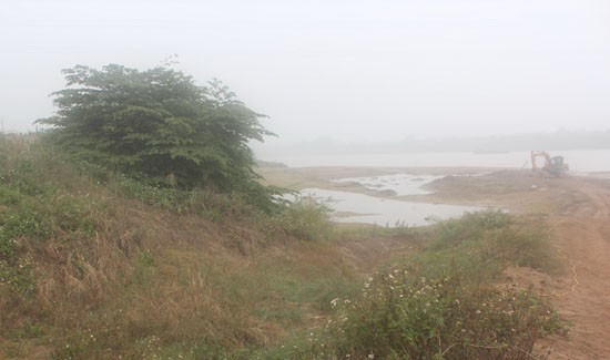 Văn Giang, Hưng Yên: Tan nát bãi cát sông Hồng
