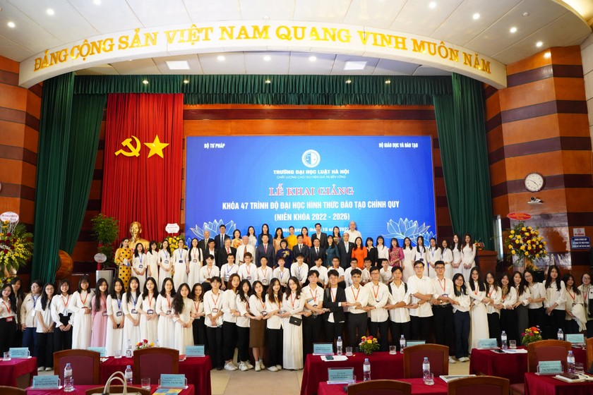 Lễ khai giảng khoá 47 Trường Đại học Luật Hà Nội: Không ngừng nâng cao uy tín, chất lượng đào tạo