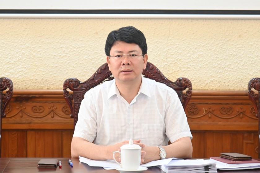 Thứ trưởng Nguyễn Thanh Tịnh chủ trì buổi làm việc.