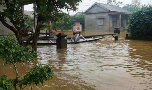 Ảnh hưởng của đợt mưa bão vừa qua, đặc biệt là cơn bão số 10 và 12 đã gây thiệt hại nặng cho người dân các địa phương ở Quảng Trị