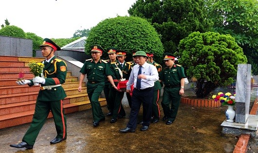35 hài cốt liệt sỹ được đưa về an táng tại Nghĩa trang liệt sỹ huyện Gio Linh
