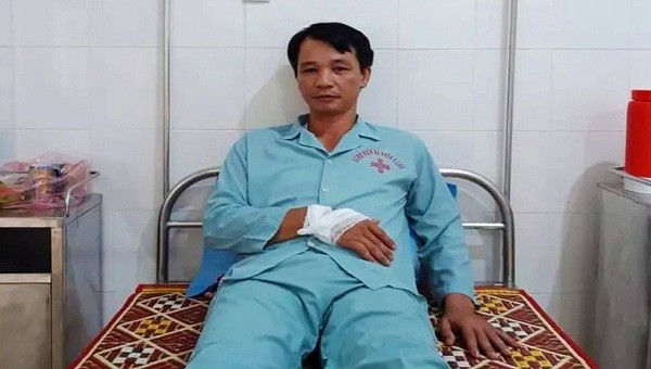 Ông Long vẫn đang nằm điều trị tại Trung tâm y tế huyện Vĩnh Linh.