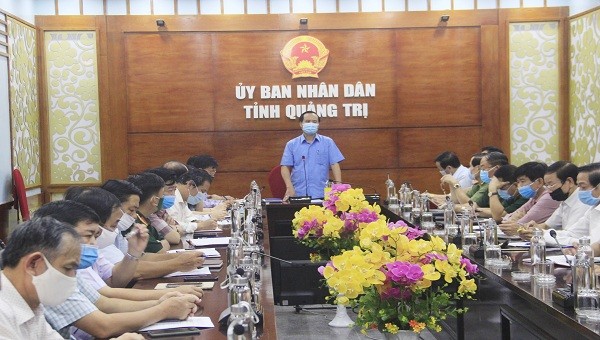 Ông Võ Văn Hưng - Chủ tịch UBND tỉnh Quảng Trị chủ trì cuộc họp ban chỉ đạo phòng chống dịch Covid-19