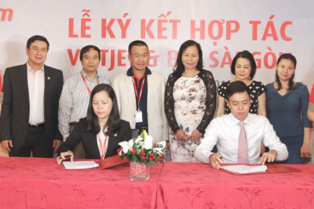 Vietjet ký kết hợp tác với Bia Sài Gòn (Sabeco)