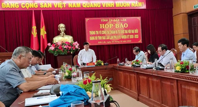 Buổi họp báo thông tin về Đại hội Đảng bộ tỉnh Đắk Lắk lần thứ 17.