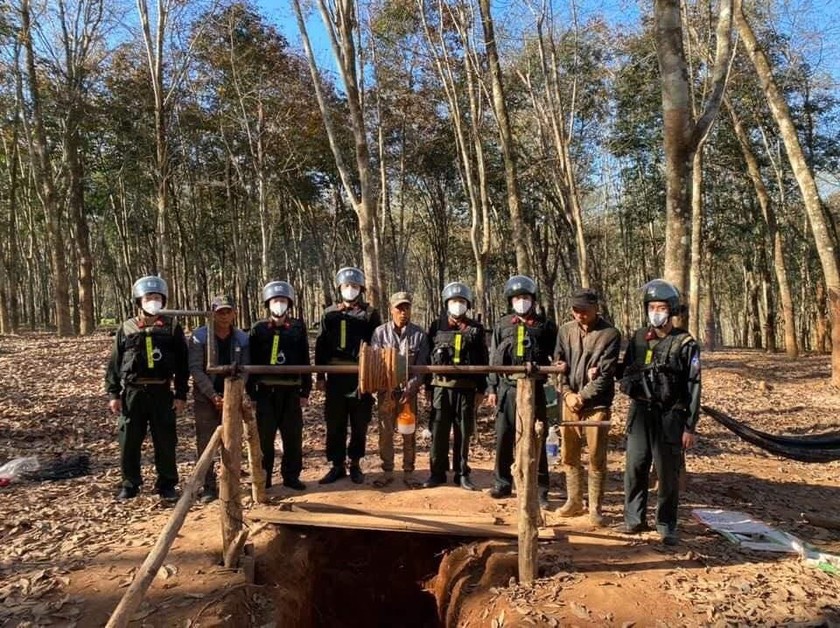 Triệt phá nhóm “vàng tặc” đào hầm sâu hàng chục mét ở Kon Tum 