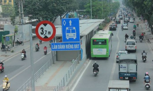 Lấn làn xe bus nhanh BRT bị xử phạt như thế nào?