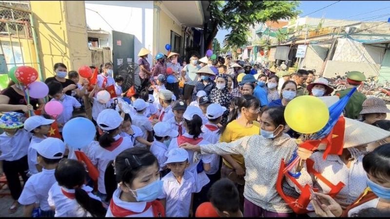Ninh Bình: Trường bất ngờ bị chuyển, hàng trăm học sinh tiểu học "mất" khai giảng