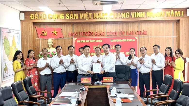 Ký kết phối hợp công tác tuyên giáo giữa hai tỉnh Lào Cai và Lai Châu 