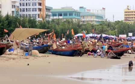 Thanh Hóa: Quyết định giữ lại 3 bến thuyền cho ngư dân Sầm Sơn 