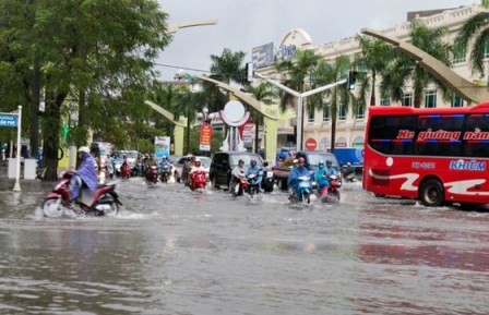 Thanh Hóa; bão số 10 gây nhiều thiệt hại về tài sản, một người tử vong vì đuối nước
