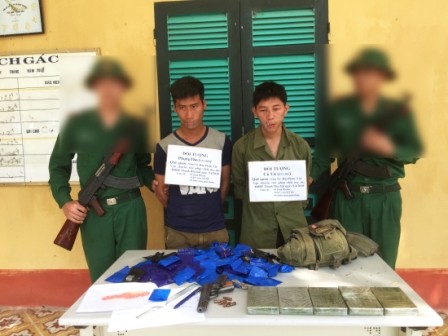 Bắt hai đối tượng người Lào vận chuyển ma túy vào Thanh Hóa tiêu thụ