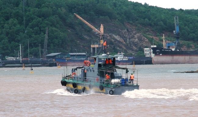 Thanh Hoá: Hai ngư dân mất liên lạc trong khi tránh bão 