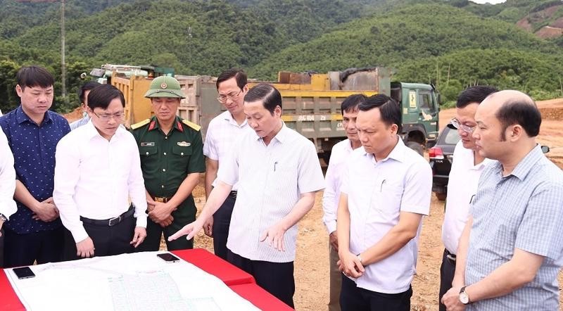 Chủ tịch UBND tỉnh Thanh Hóa đi kiểm tra, đôn đốc các dự án đầu tư công trên địa bàn.