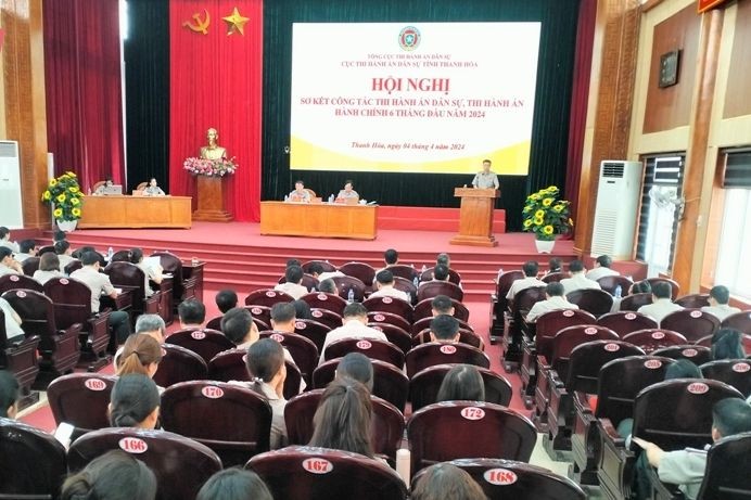 Toàn cảnh hội nghị sơ kết 6 tháng công tác THADS, THAHC đầu năm 2024 của tỉnh Thanh Hóa (Ảnh: Báo TH). 