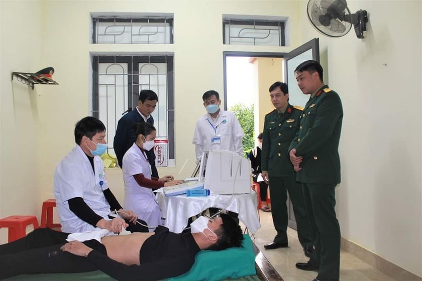 Hội đồng Nghĩa vụ Quân sự huyện Can Lộc khám tuyển nghĩa vụ quân sự, công an năm 2023.