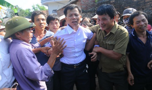 Ông Nguyễn Thanh Chấn được trả tự do sau 10 năm ngồi tù oan 