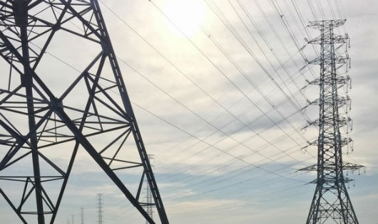 Tăng cường “sức mạnh” cho lưới điện miền Nam
