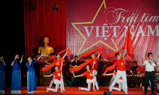 Trái tim Việt Nam
