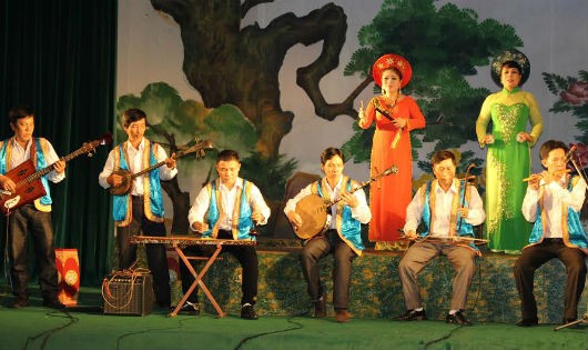 Nhóm nhạc dân tộc của Việt Nam