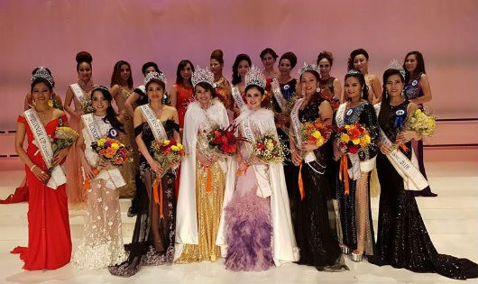 Hoa hậu và các người đẹp đoạt giải phụ trong cuộc thi  Hoa hậu Phu nhân Việt Nam Toàn cầu 2016