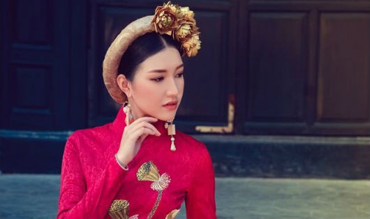 Ngắm nhìn mỹ nhân Việt duyên dáng với áo dài khăn mấn